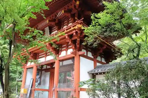 室生寺の山門・神門