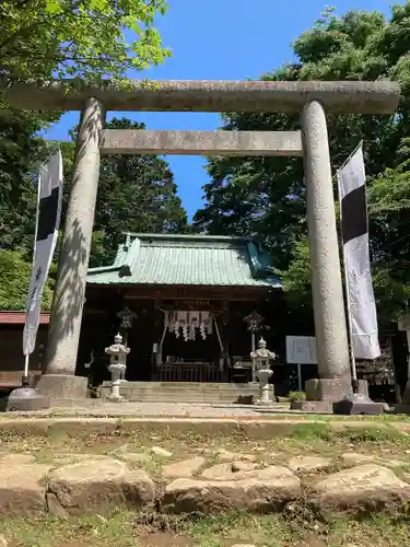 新田神社の鳥居