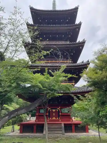 上野東照宮の{uncategorized: "未分類", other: "その他", undefined: "問題あり", building: "その他建物", grave: "お墓", sacred_gate: "鳥居", guardian: "狛犬", statue: "像", buddha: "仏像", history: "歴史", nature: "自然", garden: "庭園", animal: "動物", pagoda: "塔", temizu: "手水舎", mountain_gate: "山門・神門", sanctuary: "本殿・本堂", subordinate: "末社・摂社", art: "芸術", scenery: "景色", jizo: "地蔵", ema: "絵馬", goshuin: "御朱印", omikuji: "おみくじ", items: "授与品その他", amulet: "お守り", goshuincho: "御朱印帳", eats: "食事", festival: "お祭り", votive_dance: "神楽", shichigosan: "七五三参", wedding: "結婚式", experience: "体験その他", initially: "初詣", around: "周辺", anti_infection: "感染症対策"}