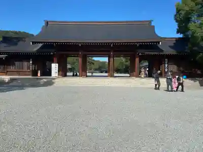 橿原神宮の{uncategorized: "未分類", other: "その他", undefined: "問題あり", building: "その他建物", grave: "お墓", sacred_gate: "鳥居", guardian: "狛犬", statue: "像", buddha: "仏像", history: "歴史", nature: "自然", garden: "庭園", animal: "動物", pagoda: "塔", temizu: "手水舎", mountain_gate: "山門・神門", sanctuary: "本殿・本堂", subordinate: "末社・摂社", art: "芸術", scenery: "景色", jizo: "地蔵", ema: "絵馬", goshuin: "御朱印", omikuji: "おみくじ", items: "授与品その他", amulet: "お守り", goshuincho: "御朱印帳", eats: "食事", festival: "お祭り", votive_dance: "神楽", shichigosan: "七五三参", wedding: "結婚式", experience: "体験その他", initially: "初詣", around: "周辺", anti_infection: "感染症対策"}