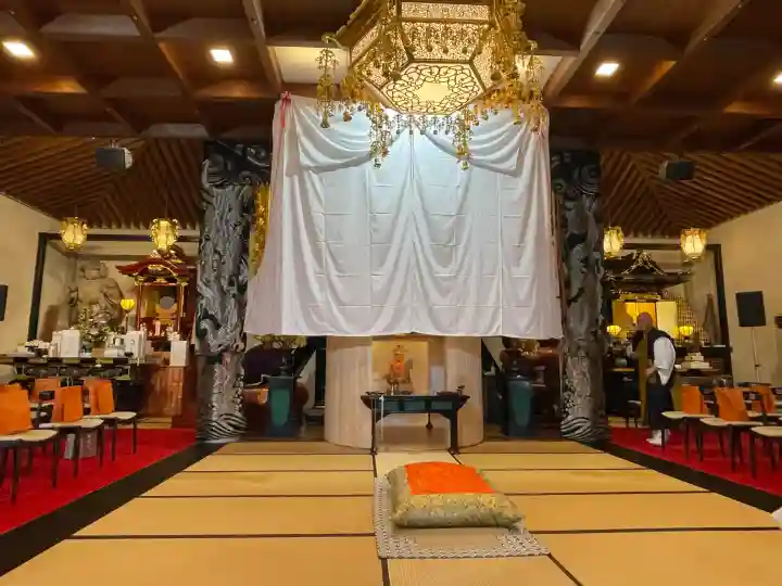 伊勢の国 四天王寺の{uncategorized: "未分類", other: "その他", undefined: "問題あり", building: "その他建物", grave: "お墓", sacred_gate: "鳥居", guardian: "狛犬", statue: "像", buddha: "仏像", history: "歴史", nature: "自然", garden: "庭園", animal: "動物", pagoda: "塔", temizu: "手水舎", mountain_gate: "山門・神門", sanctuary: "本殿・本堂", subordinate: "末社・摂社", art: "芸術", scenery: "景色", jizo: "地蔵", ema: "絵馬", goshuin: "御朱印", omikuji: "おみくじ", items: "授与品その他", amulet: "お守り", goshuincho: "御朱印帳", eats: "食事", festival: "お祭り", votive_dance: "神楽", shichigosan: "七五三参", wedding: "結婚式", experience: "体験その他", initially: "初詣", around: "周辺", anti_infection: "感染症対策"}