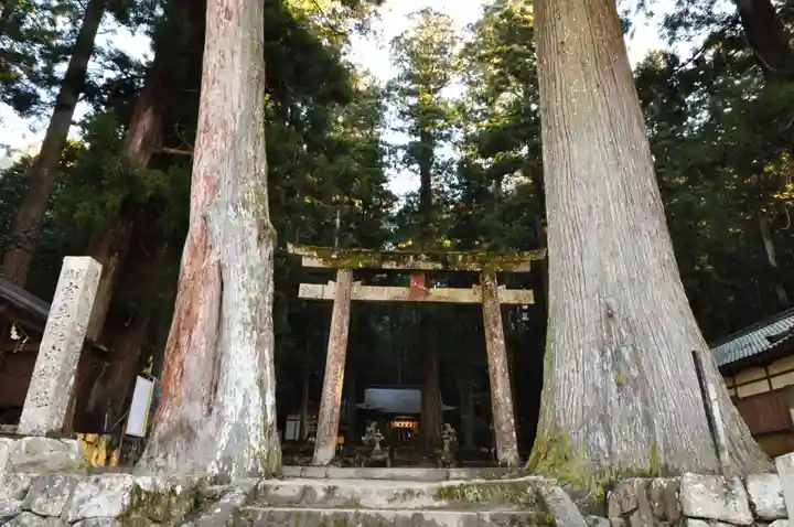 室生龍穴神社(奈良県)
