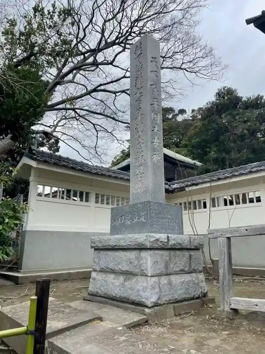 龍口寺の{uncategorized: "未分類", other: "その他", undefined: "問題あり", building: "その他建物", grave: "お墓", sacred_gate: "鳥居", guardian: "狛犬", statue: "像", buddha: "仏像", history: "歴史", nature: "自然", garden: "庭園", animal: "動物", pagoda: "塔", temizu: "手水舎", mountain_gate: "山門・神門", sanctuary: "本殿・本堂", subordinate: "末社・摂社", art: "芸術", scenery: "景色", jizo: "地蔵", ema: "絵馬", goshuin: "御朱印", omikuji: "おみくじ", items: "授与品その他", amulet: "お守り", goshuincho: "御朱印帳", eats: "食事", festival: "お祭り", votive_dance: "神楽", shichigosan: "七五三参", wedding: "結婚式", experience: "体験その他", initially: "初詣", around: "周辺", anti_infection: "感染症対策"}