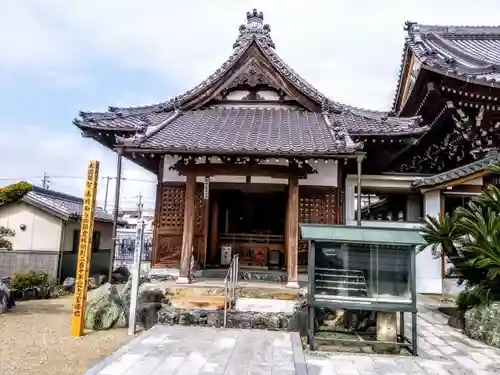 玄猷寺の本殿・本堂