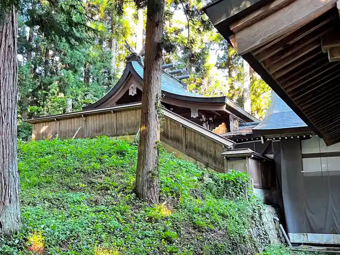 気多若宮神社の本殿