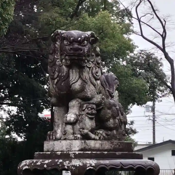 成岩神社の狛犬