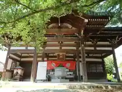 貞寿寺の本殿