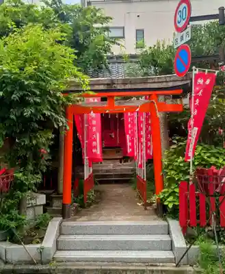 装束稲荷神社(王子稲荷神社境外摂社)(東京都)