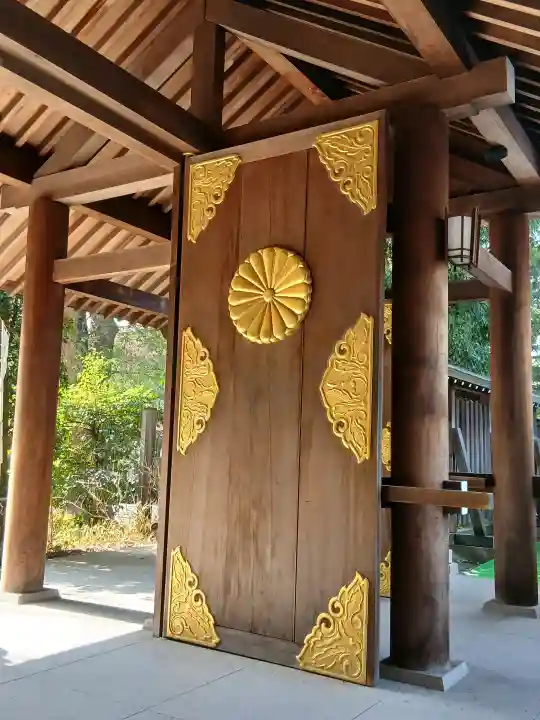 阿佐ヶ谷神明宮の{uncategorized: "未分類", other: "その他", undefined: "問題あり", building: "その他建物", grave: "お墓", sacred_gate: "鳥居", guardian: "狛犬", statue: "像", buddha: "仏像", history: "歴史", nature: "自然", garden: "庭園", animal: "動物", pagoda: "塔", temizu: "手水舎", mountain_gate: "山門・神門", sanctuary: "本殿・本堂", subordinate: "末社・摂社", art: "芸術", scenery: "景色", jizo: "地蔵", ema: "絵馬", goshuin: "御朱印", omikuji: "おみくじ", items: "授与品その他", amulet: "お守り", goshuincho: "御朱印帳", eats: "食事", festival: "お祭り", votive_dance: "神楽", shichigosan: "七五三参", wedding: "結婚式", experience: "体験その他", initially: "初詣", around: "周辺", anti_infection: "感染症対策"}