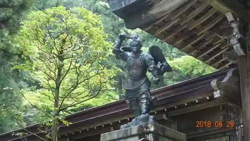 最乗寺（道了尊）の狛犬