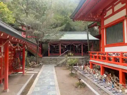 淡嶋神社の{uncategorized: "未分類", other: "その他", undefined: "問題あり", building: "その他建物", grave: "お墓", sacred_gate: "鳥居", guardian: "狛犬", statue: "像", buddha: "仏像", history: "歴史", nature: "自然", garden: "庭園", animal: "動物", pagoda: "塔", temizu: "手水舎", mountain_gate: "山門・神門", sanctuary: "本殿・本堂", subordinate: "末社・摂社", art: "芸術", scenery: "景色", jizo: "地蔵", ema: "絵馬", goshuin: "御朱印", omikuji: "おみくじ", items: "授与品その他", amulet: "お守り", goshuincho: "御朱印帳", eats: "食事", festival: "お祭り", votive_dance: "神楽", shichigosan: "七五三参", wedding: "結婚式", experience: "体験その他", initially: "初詣", around: "周辺", anti_infection: "感染症対策"}