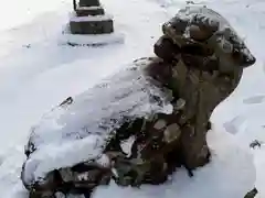 新山神社の狛犬