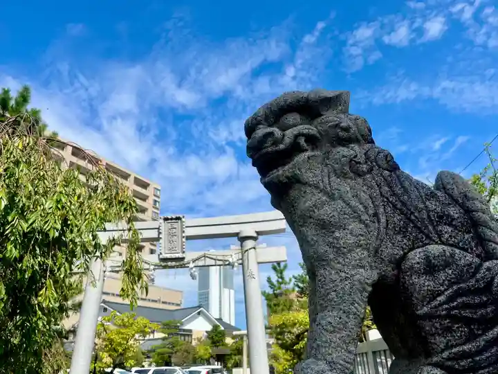 三社神社の狛犬