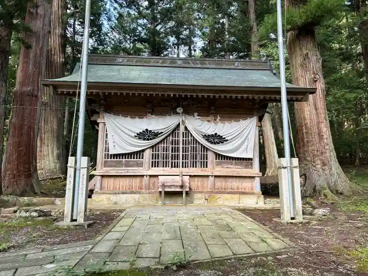 刈谷沢神明宮(長野県)