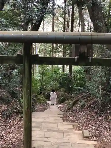 事任八幡宮の鳥居