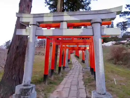 高屋敷稲荷神社の鳥居