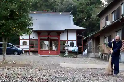 本休寺の本殿・本堂