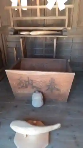 田脇日吉神社の本殿・本堂