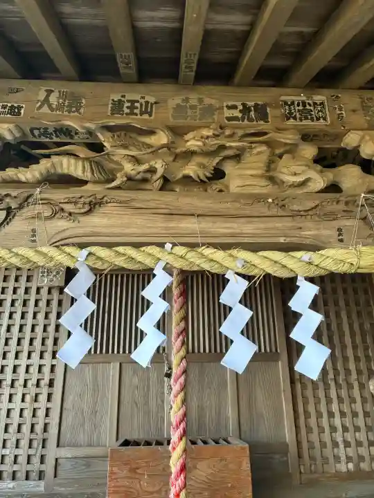 弥勒堂の{uncategorized: "未分類", other: "その他", undefined: "問題あり", building: "その他建物", grave: "お墓", sacred_gate: "鳥居", guardian: "狛犬", statue: "像", buddha: "仏像", history: "歴史", nature: "自然", garden: "庭園", animal: "動物", pagoda: "塔", temizu: "手水舎", mountain_gate: "山門・神門", sanctuary: "本殿・本堂", subordinate: "末社・摂社", art: "芸術", scenery: "景色", jizo: "地蔵", ema: "絵馬", goshuin: "御朱印", omikuji: "おみくじ", items: "授与品その他", amulet: "お守り", goshuincho: "御朱印帳", eats: "食事", festival: "お祭り", votive_dance: "神楽", shichigosan: "七五三参", wedding: "結婚式", experience: "体験その他", initially: "初詣", around: "周辺", anti_infection: "感染症対策"}