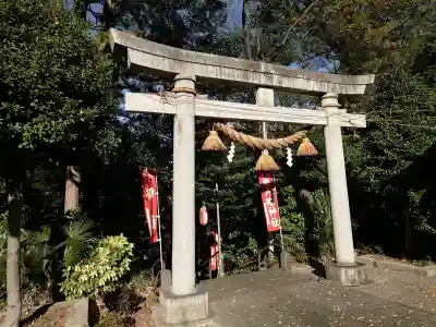狭山八幡神社の{uncategorized: "未分類", other: "その他", undefined: "問題あり", building: "その他建物", grave: "お墓", sacred_gate: "鳥居", guardian: "狛犬", statue: "像", buddha: "仏像", history: "歴史", nature: "自然", garden: "庭園", animal: "動物", pagoda: "塔", temizu: "手水舎", mountain_gate: "山門・神門", sanctuary: "本殿・本堂", subordinate: "末社・摂社", art: "芸術", scenery: "景色", jizo: "地蔵", ema: "絵馬", goshuin: "御朱印", omikuji: "おみくじ", items: "授与品その他", amulet: "お守り", goshuincho: "御朱印帳", eats: "食事", festival: "お祭り", votive_dance: "神楽", shichigosan: "七五三参", wedding: "結婚式", experience: "体験その他", initially: "初詣", around: "周辺", anti_infection: "感染症対策"}