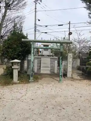 鶴岡八幡神社の末社・摂社