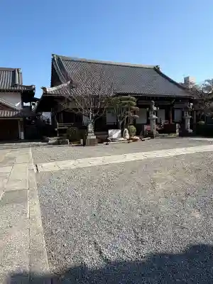 清浄華院の{uncategorized: "未分類", other: "その他", undefined: "問題あり", building: "その他建物", grave: "お墓", sacred_gate: "鳥居", guardian: "狛犬", statue: "像", buddha: "仏像", history: "歴史", nature: "自然", garden: "庭園", animal: "動物", pagoda: "塔", temizu: "手水舎", mountain_gate: "山門・神門", sanctuary: "本殿・本堂", subordinate: "末社・摂社", art: "芸術", scenery: "景色", jizo: "地蔵", ema: "絵馬", goshuin: "御朱印", omikuji: "おみくじ", items: "授与品その他", amulet: "お守り", goshuincho: "御朱印帳", eats: "食事", festival: "お祭り", votive_dance: "神楽", shichigosan: "七五三参", wedding: "結婚式", experience: "体験その他", initially: "初詣", around: "周辺", anti_infection: "感染症対策"}