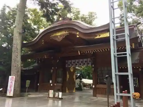 大國魂神社の山門