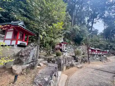 玉津岡神社の{uncategorized: "未分類", other: "その他", undefined: "問題あり", building: "その他建物", grave: "お墓", sacred_gate: "鳥居", guardian: "狛犬", statue: "像", buddha: "仏像", history: "歴史", nature: "自然", garden: "庭園", animal: "動物", pagoda: "塔", temizu: "手水舎", mountain_gate: "山門・神門", sanctuary: "本殿・本堂", subordinate: "末社・摂社", art: "芸術", scenery: "景色", jizo: "地蔵", ema: "絵馬", goshuin: "御朱印", omikuji: "おみくじ", items: "授与品その他", amulet: "お守り", goshuincho: "御朱印帳", eats: "食事", festival: "お祭り", votive_dance: "神楽", shichigosan: "七五三参", wedding: "結婚式", experience: "体験その他", initially: "初詣", around: "周辺", anti_infection: "感染症対策"}