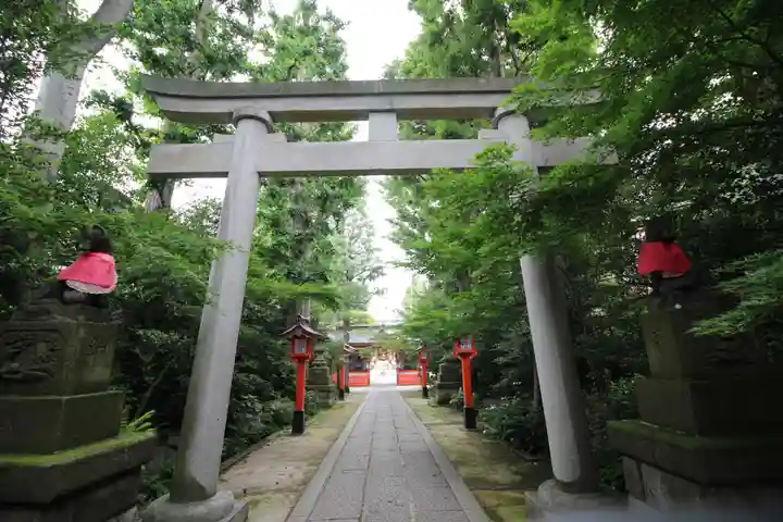 馬橋稲荷神社の鳥居