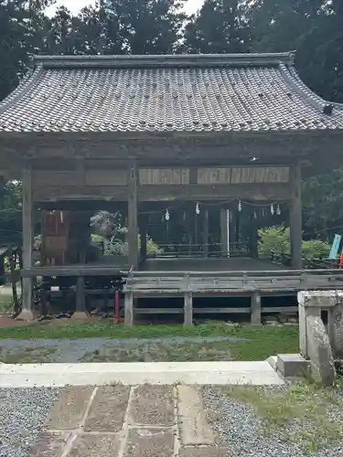 新海三社神社(長野県)