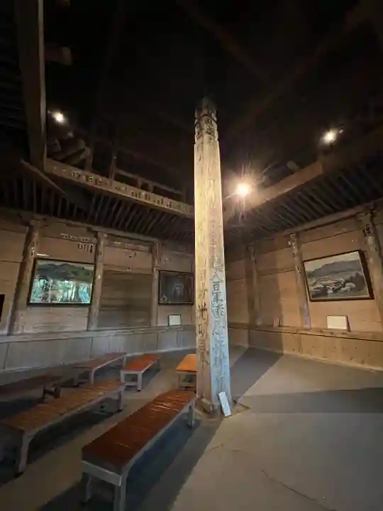 中尊寺金色堂(岩手県)