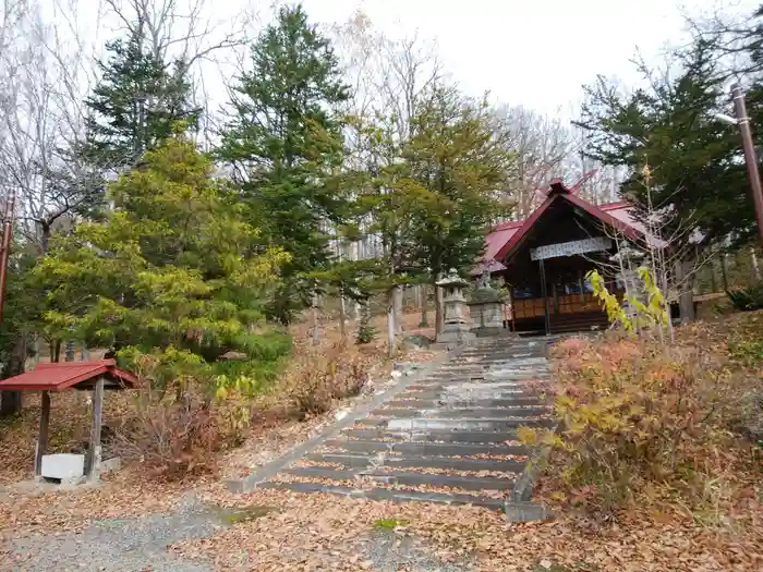 生田原神社の建物その他