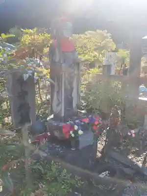 金藏院（聖法寺）の地蔵