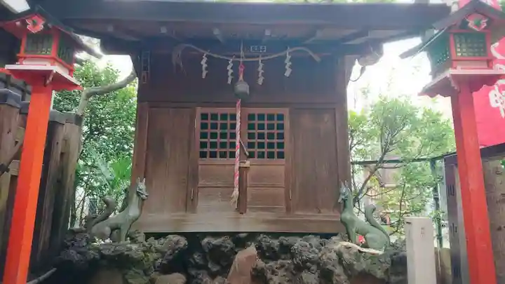 諏訪神社の本殿・本堂
