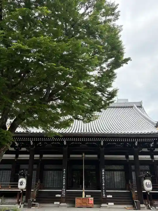 本能寺の{uncategorized: "未分類", other: "その他", undefined: "問題あり", building: "その他建物", grave: "お墓", sacred_gate: "鳥居", guardian: "狛犬", statue: "像", buddha: "仏像", history: "歴史", nature: "自然", garden: "庭園", animal: "動物", pagoda: "塔", temizu: "手水舎", mountain_gate: "山門・神門", sanctuary: "本殿・本堂", subordinate: "末社・摂社", art: "芸術", scenery: "景色", jizo: "地蔵", ema: "絵馬", goshuin: "御朱印", omikuji: "おみくじ", items: "授与品その他", amulet: "お守り", goshuincho: "御朱印帳", eats: "食事", festival: "お祭り", votive_dance: "神楽", shichigosan: "七五三参", wedding: "結婚式", experience: "体験その他", initially: "初詣", around: "周辺", anti_infection: "感染症対策"}