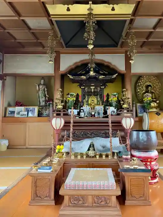 薬王院の{uncategorized: "未分類", other: "その他", undefined: "問題あり", building: "その他建物", grave: "お墓", sacred_gate: "鳥居", guardian: "狛犬", statue: "像", buddha: "仏像", history: "歴史", nature: "自然", garden: "庭園", animal: "動物", pagoda: "塔", temizu: "手水舎", mountain_gate: "山門・神門", sanctuary: "本殿・本堂", subordinate: "末社・摂社", art: "芸術", scenery: "景色", jizo: "地蔵", ema: "絵馬", goshuin: "御朱印", omikuji: "おみくじ", items: "授与品その他", amulet: "お守り", goshuincho: "御朱印帳", eats: "食事", festival: "お祭り", votive_dance: "神楽", shichigosan: "七五三参", wedding: "結婚式", experience: "体験その他", initially: "初詣", around: "周辺", anti_infection: "感染症対策"}