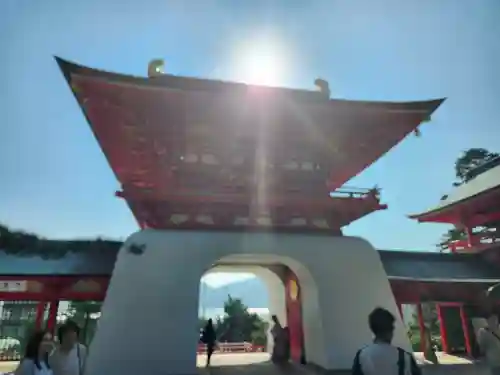 赤間神宮の山門・神門