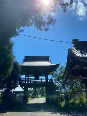 遠照寺の山門・神門