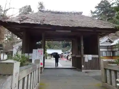 川勾神社の山門・神門