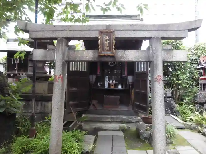 柳森神社の鳥居