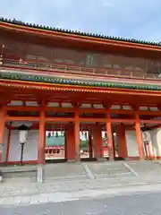 平安神宮の山門