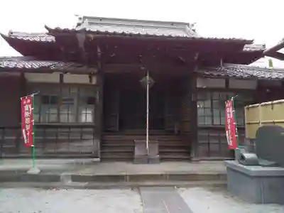 魚籃寺の本殿・本堂