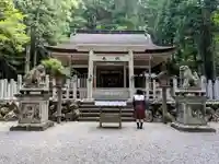 丹生神社の本殿・本堂