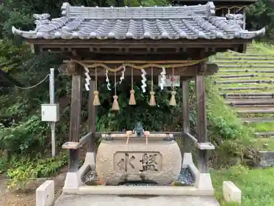 神吉八幡神社の手水舎