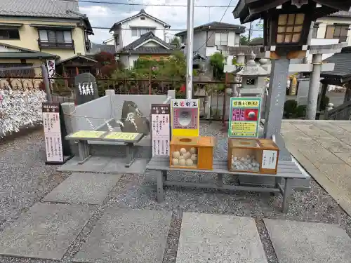 武蔵第六天神社の{uncategorized: "未分類", other: "その他", undefined: "問題あり", building: "その他建物", grave: "お墓", sacred_gate: "鳥居", guardian: "狛犬", statue: "像", buddha: "仏像", history: "歴史", nature: "自然", garden: "庭園", animal: "動物", pagoda: "塔", temizu: "手水舎", mountain_gate: "山門・神門", sanctuary: "本殿・本堂", subordinate: "末社・摂社", art: "芸術", scenery: "景色", jizo: "地蔵", ema: "絵馬", goshuin: "御朱印", omikuji: "おみくじ", items: "授与品その他", amulet: "お守り", goshuincho: "御朱印帳", eats: "食事", festival: "お祭り", votive_dance: "神楽", shichigosan: "七五三参", wedding: "結婚式", experience: "体験その他", initially: "初詣", around: "周辺", anti_infection: "感染症対策"}
