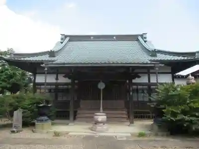 本福寺の本殿・本堂