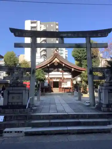 三輪神社の鳥居