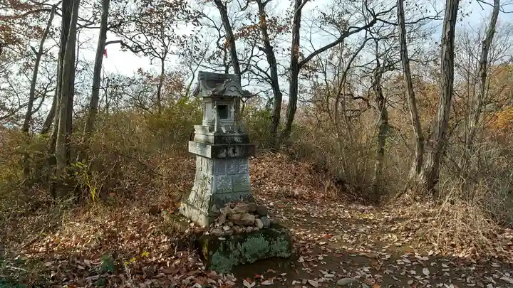 男浅間神社の末社・摂社