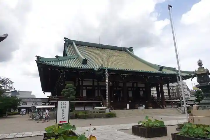 大念佛寺の本殿・本堂