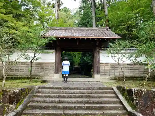 雲興寺の山門